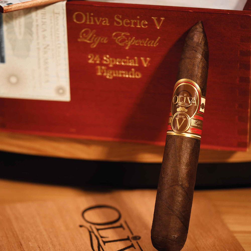 Oliva Serie V Figurado liga especial 6x60