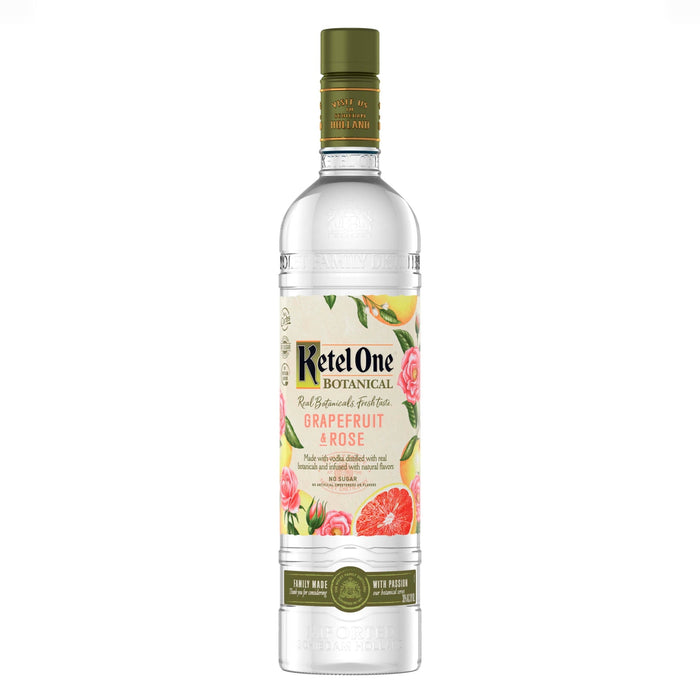 Ketel One Botanical Grapefrut Vodka bottle